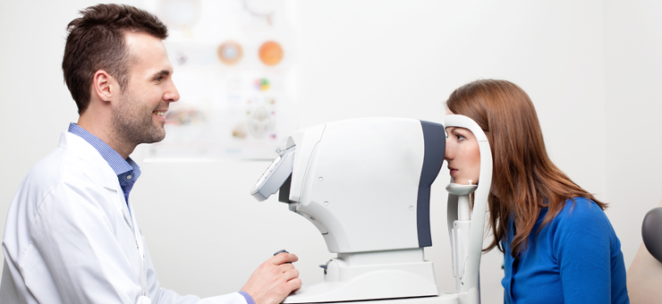 Better Eye Care: Optometrists and their Tools